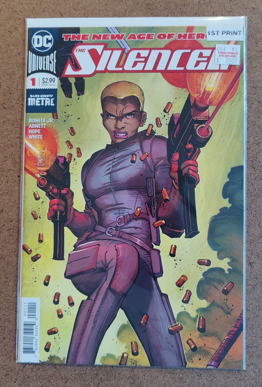 The Silencer #1A DC Comics 2018 Vertical Foldout Cover