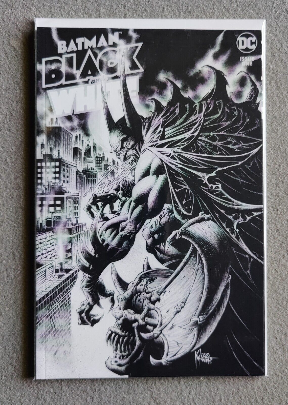 DC COMICS Batman Black & White #1 Kyle Hotz Vampire TRADE DRESS Variant