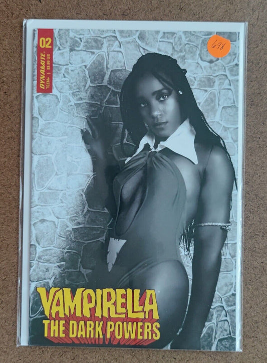 Vampirella The Dark Powers #2E Dynamite 15 Copy Cosplay B&w Incentive 2021