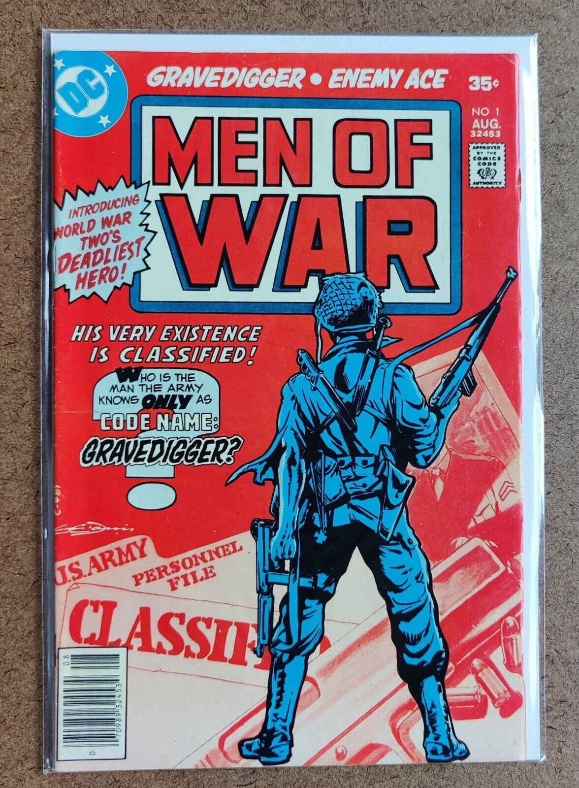 Men of War #1 DC Comics 1977 1st appearance of Gravedigger bronze age