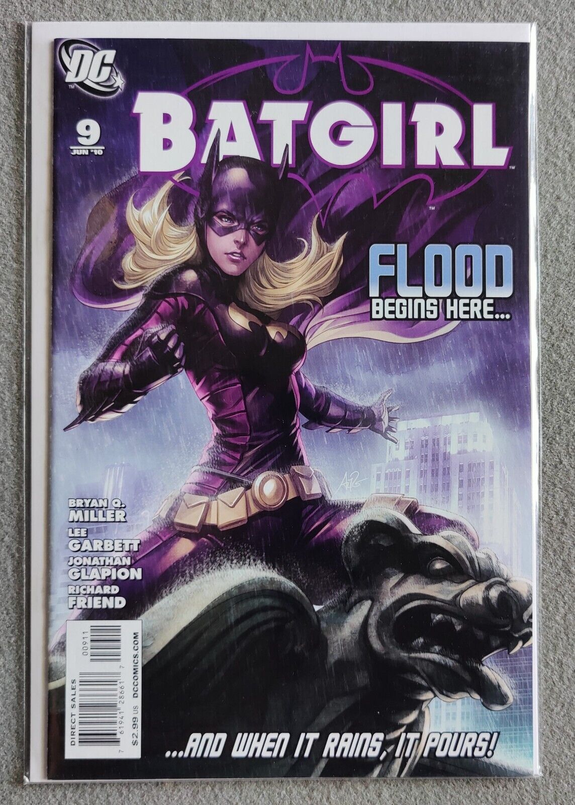 BATGIRL VOL. 3 #9 ARTGERM COVER 2010 DC COMICS