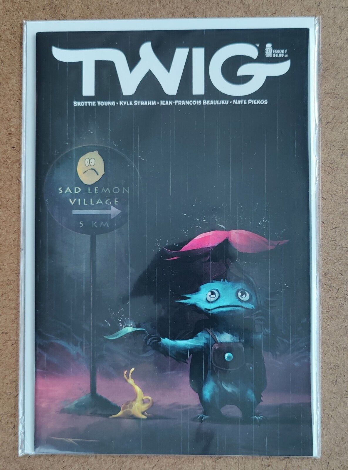 Twig  #1AU Ivan Tao Exclusive Variant 2022